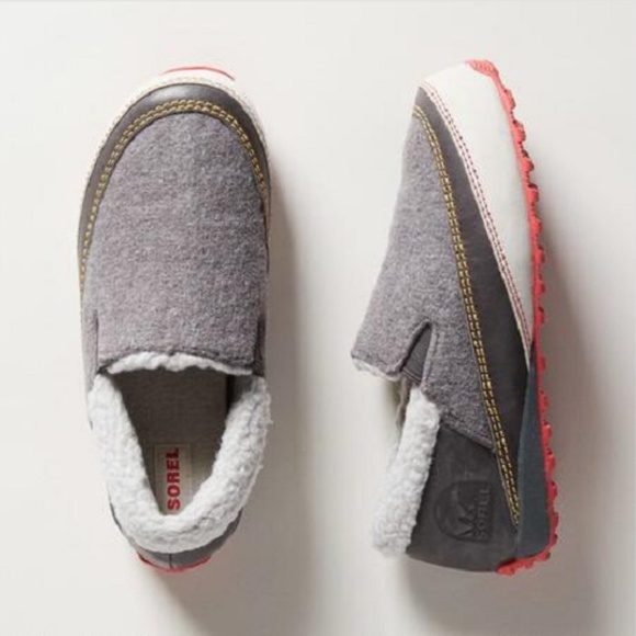 sorel snow slip ons